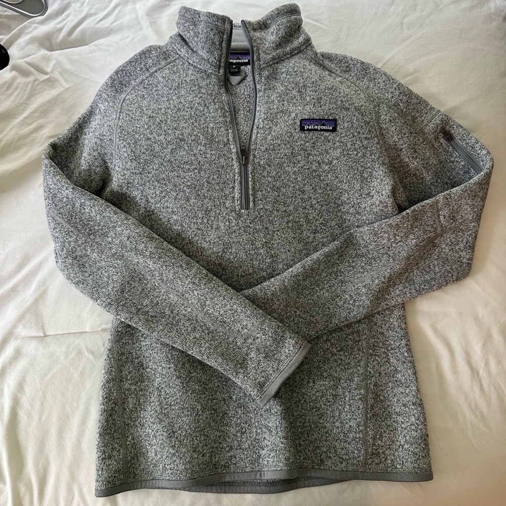 Women’s Patagonia quarter zip